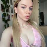 371079487829323776 from fansly