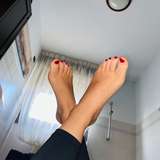 lollypassionfeet from onlyfans